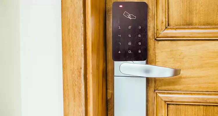 Keyless Hotel Door Locks Repair in Westchase, FL