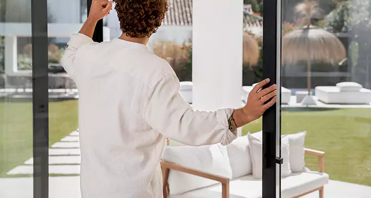 Sliding Screen Door Maintenance for Closing Issues in Westchase, FL